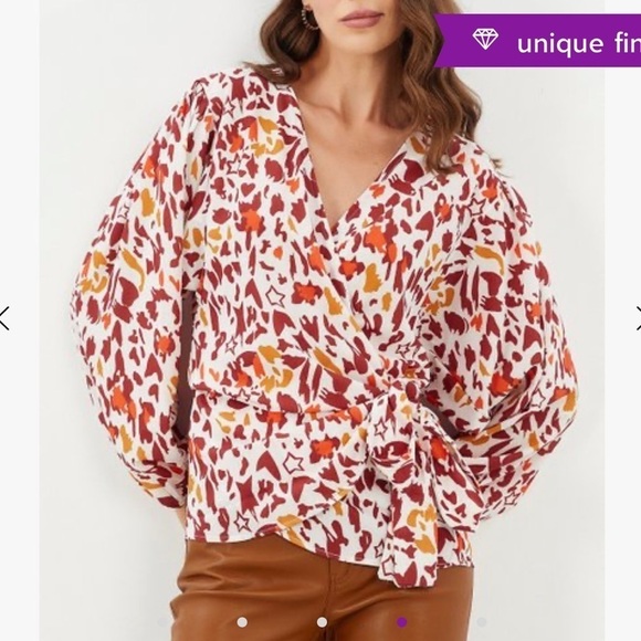 Aakaa Milan Kiss Ecru Floral Star Patterned Genuine Wrap Style Peplum Sleeve Top - Picture 3 of 15